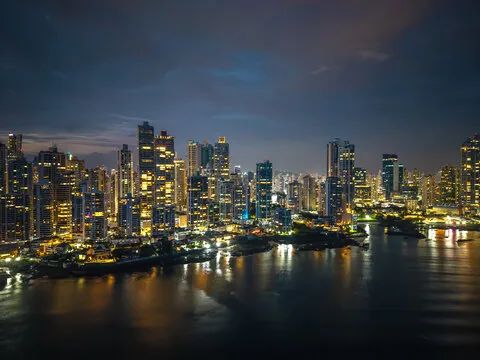Essential Negotiation Skills for Tech Freelancers in Panama